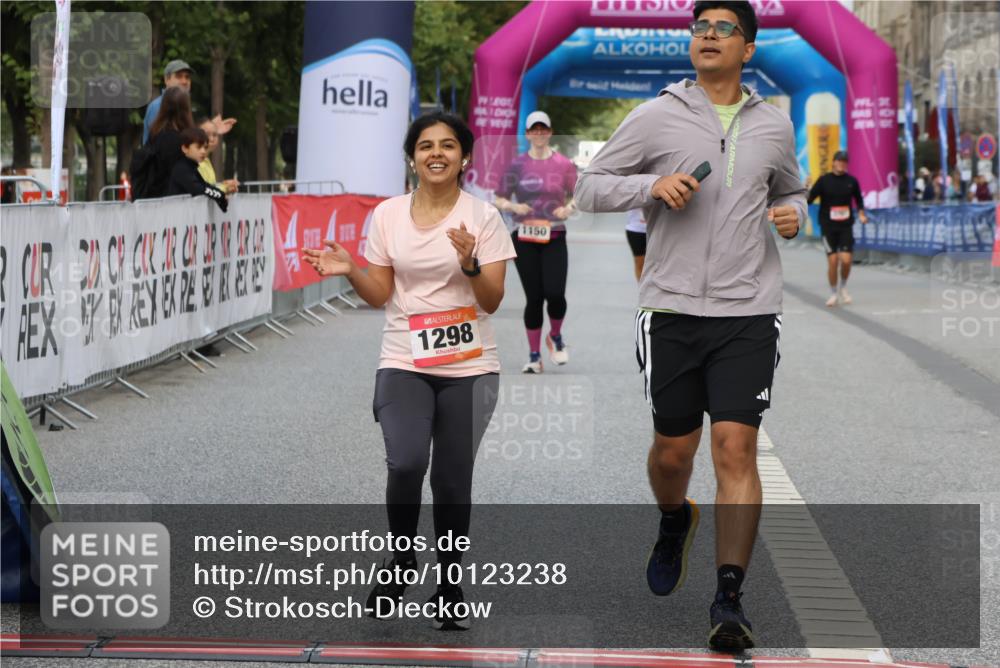 06.09.2026 - CURREX Alsterlauf Strokosch-Dieckow http://msf.ph/oto/10123238 06.09.2026 12:09:41 Ziel 1017, 1019, 1298, 1305 meine-sportfotos.de