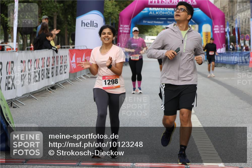 06.09.2026 - CURREX Alsterlauf Strokosch-Dieckow http://msf.ph/oto/10123248 06.09.2026 12:09:41 Ziel 1017, 1019, 1298, 1305 meine-sportfotos.de