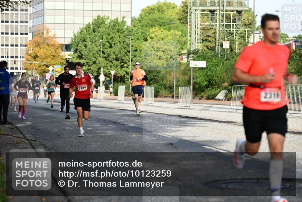 06.09.2026 - CURREX Alsterlauf Dr. Thomas Lammeyer http://msf.ph/oto/10123259 06.09.2026 09:39:18 Laufen 4535, 1753, 8148, 5124, 2319 meine-sportfotos.de