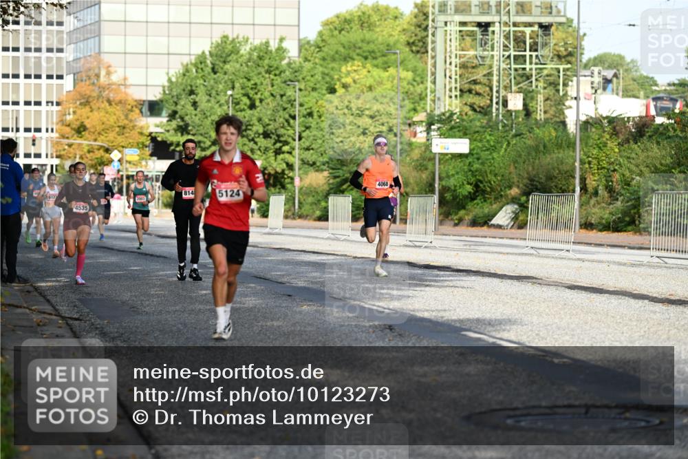 06.09.2026 - CURREX Alsterlauf Dr. Thomas Lammeyer http://msf.ph/oto/10123273 06.09.2026 09:39:19 Laufen 814, 5124, 6127, 2003, 4535, 4068 meine-sportfotos.de