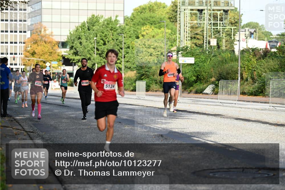 06.09.2026 - CURREX Alsterlauf Dr. Thomas Lammeyer http://msf.ph/oto/10123277 06.09.2026 09:39:20 Laufen 6127, 8148, 4535, 5124, 4068 meine-sportfotos.de