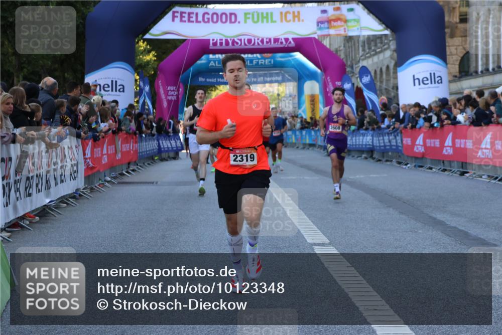 06.09.2026 - CURREX Alsterlauf Strokosch-Dieckow http://msf.ph/oto/10123348 06.09.2026 09:41:50 Ziel 2319, 2608, 3201, 4470, 4483, 4671 meine-sportfotos.de