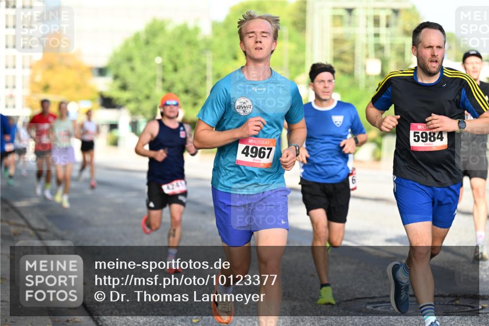 06.09.2026 - CURREX Alsterlauf Dr. Thomas Lammeyer http://msf.ph/oto/10123377 06.09.2026 09:39:32 Laufen 4967, 5984 meine-sportfotos.de