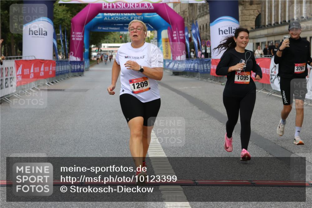 06.09.2026 - CURREX Alsterlauf Strokosch-Dieckow http://msf.ph/oto/10123399 06.09.2026 12:09:51 Ziel 1095, 1150, 1209 meine-sportfotos.de
