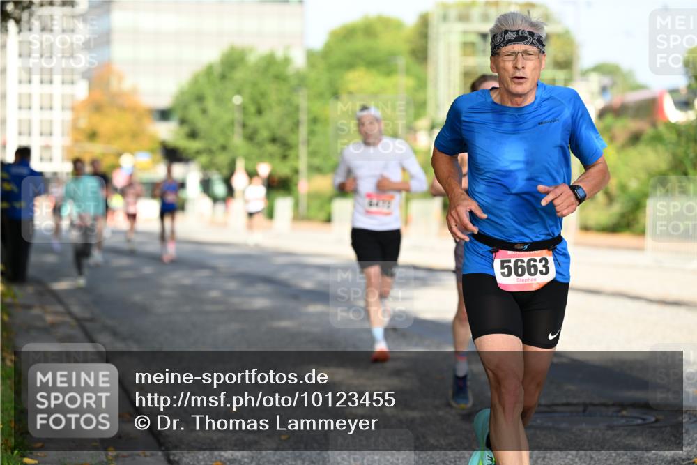 06.09.2026 - CURREX Alsterlauf Dr. Thomas Lammeyer http://msf.ph/oto/10123455 06.09.2026 09:39:41 Laufen 5663 meine-sportfotos.de