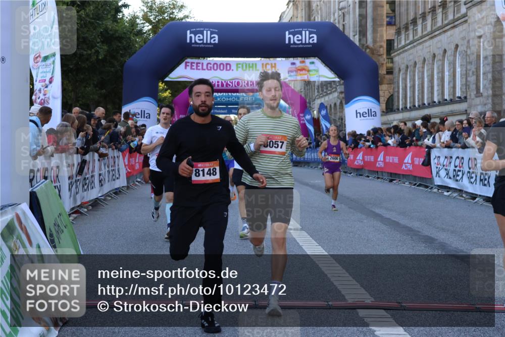 06.09.2026 - CURREX Alsterlauf Strokosch-Dieckow http://msf.ph/oto/10123472 06.09.2026 09:42:01 Ziel 2606, 2608, 2738, 3592, 3714, 4068, 4470, 4535, 4671, 4854, 4931, 4967, 5124, 5997, 6375, 8057, 8148 meine-sportfotos.de