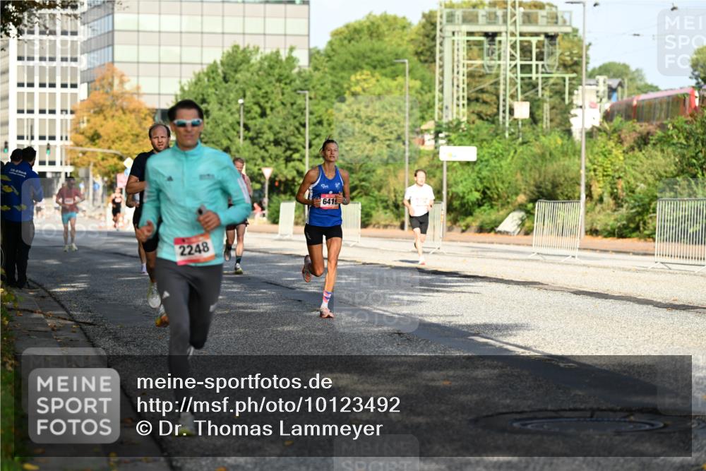 06.09.2026 - CURREX Alsterlauf Dr. Thomas Lammeyer http://msf.ph/oto/10123492 06.09.2026 09:39:46 Laufen 2248, 6415 meine-sportfotos.de