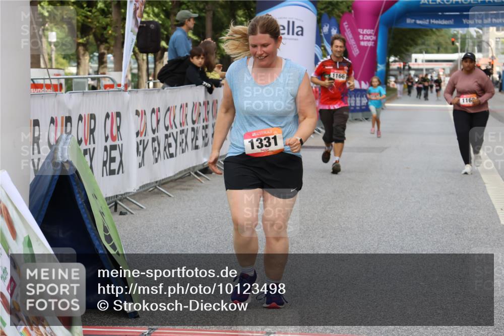 06.09.2026 - CURREX Alsterlauf Strokosch-Dieckow http://msf.ph/oto/10123498 06.09.2026 12:10:54 Ziel 1166, 1331 meine-sportfotos.de