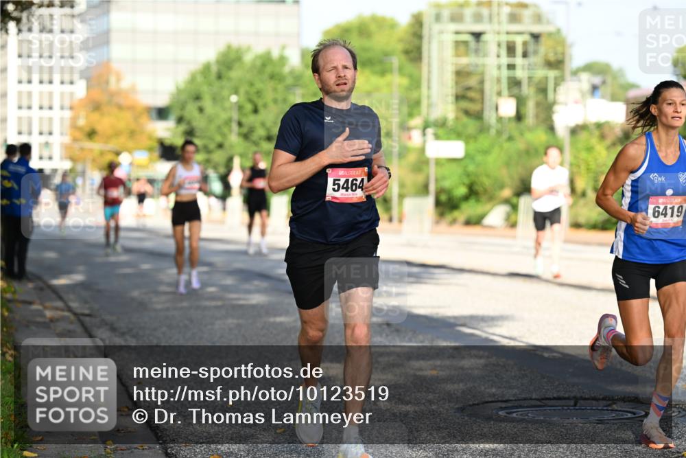06.09.2026 - CURREX Alsterlauf Dr. Thomas Lammeyer http://msf.ph/oto/10123519 06.09.2026 09:39:49 Laufen 10, 5464, 6419 meine-sportfotos.de