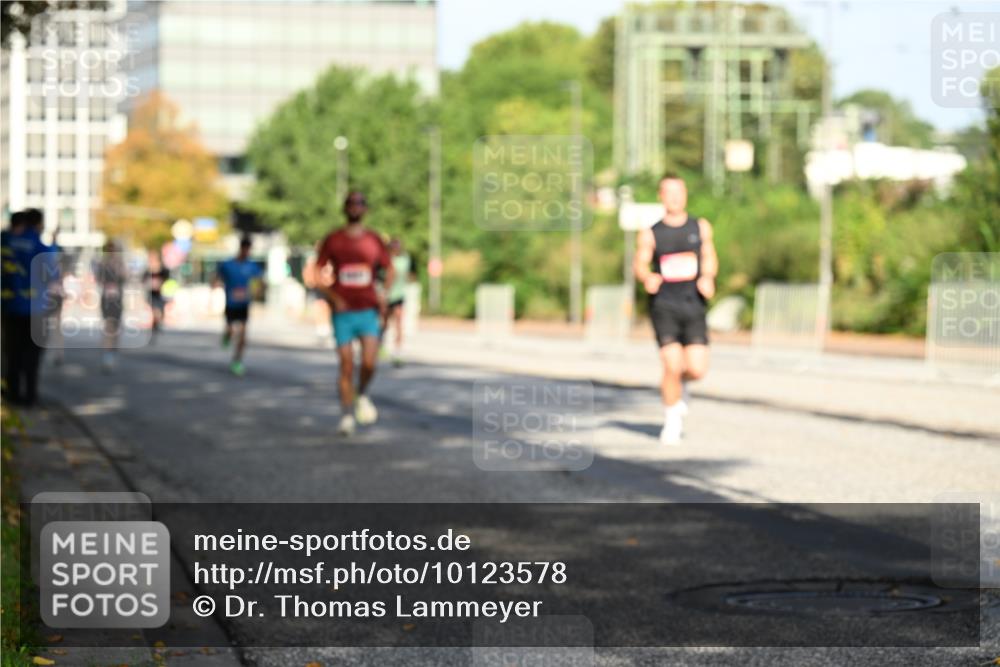 06.09.2026 - CURREX Alsterlauf Dr. Thomas Lammeyer http://msf.ph/oto/10123578 06.09.2026 09:39:53 Laufen  meine-sportfotos.de