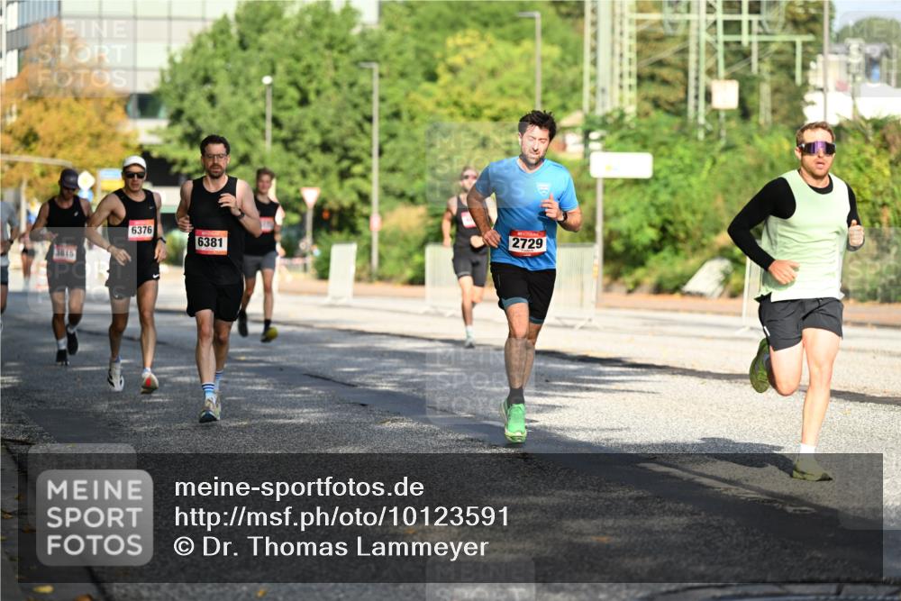 06.09.2026 - CURREX Alsterlauf Dr. Thomas Lammeyer http://msf.ph/oto/10123591 06.09.2026 09:39:59 Laufen 6376, 2729, 6381 meine-sportfotos.de