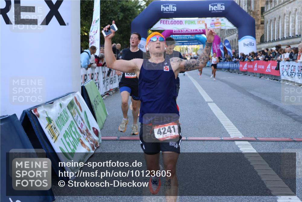 06.09.2026 - CURREX Alsterlauf Strokosch-Dieckow http://msf.ph/oto/10123605 06.09.2026 09:42:10 Ziel 2606, 3238, 3714, 4068, 4241, 4535, 4967, 5112, 5960, 5997, 6127, 6151, 6280 meine-sportfotos.de