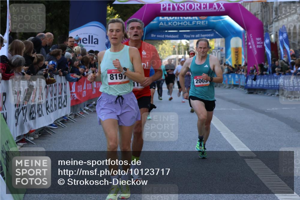 06.09.2026 - CURREX Alsterlauf Strokosch-Dieckow http://msf.ph/oto/10123717 06.09.2026 09:42:21 Ziel 2003, 4114, 4858, 5554, 5663, 5960, 5984, 6151, 6419, 6463, 8197 meine-sportfotos.de