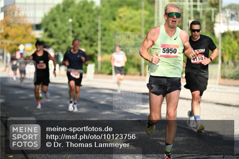 06.09.2026 - CURREX Alsterlauf Dr. Thomas Lammeyer http://msf.ph/oto/10123756 06.09.2026 09:40:16 Laufen 5950, 110 meine-sportfotos.de