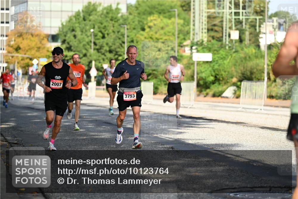 06.09.2026 - CURREX Alsterlauf Dr. Thomas Lammeyer http://msf.ph/oto/10123764 06.09.2026 09:40:18 Laufen 2007, 325, 3753 meine-sportfotos.de