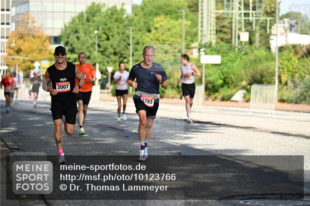 06.09.2026 - CURREX Alsterlauf Dr. Thomas Lammeyer http://msf.ph/oto/10123766 06.09.2026 09:40:18 Laufen 2007, 3753 meine-sportfotos.de