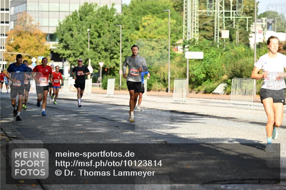 06.09.2026 - CURREX Alsterlauf Dr. Thomas Lammeyer http://msf.ph/oto/10123814 06.09.2026 09:40:23 Laufen 3366, 44664, 572, 5776, 8330, 5955 meine-sportfotos.de