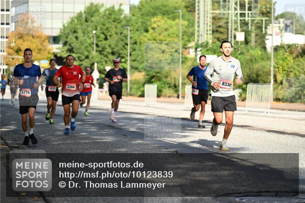 06.09.2026 - CURREX Alsterlauf Dr. Thomas Lammeyer http://msf.ph/oto/10123839 06.09.2026 09:40:25 Laufen 5776, 3572, 3366, 963, 8330 meine-sportfotos.de