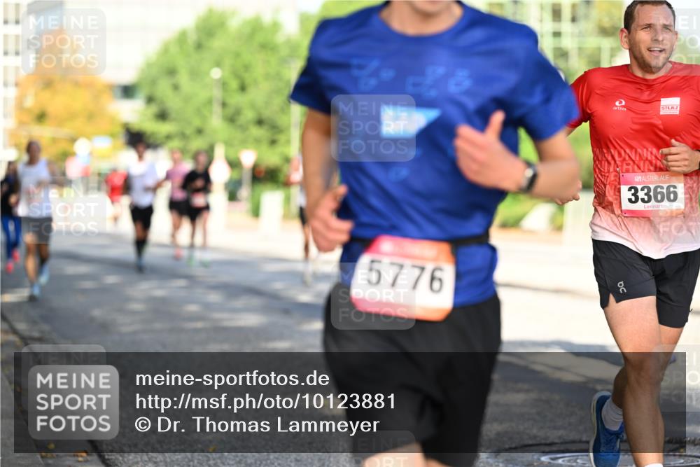 06.09.2026 - CURREX Alsterlauf Dr. Thomas Lammeyer http://msf.ph/oto/10123881 06.09.2026 09:40:29 Laufen 5776, 3366 meine-sportfotos.de