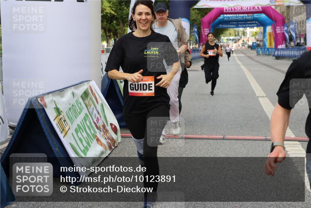 06.09.2026 - CURREX Alsterlauf Strokosch-Dieckow http://msf.ph/oto/10123891 06.09.2026 12:11:52 Ziel 1122, 1196, 1245, 1308, 1309 meine-sportfotos.de