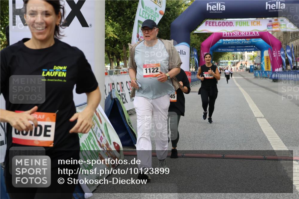 06.09.2026 - CURREX Alsterlauf Strokosch-Dieckow http://msf.ph/oto/10123899 06.09.2026 12:11:53 Ziel 1122, 1196, 1245, 1308, 1309 meine-sportfotos.de