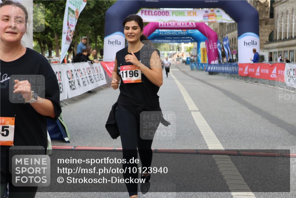 06.09.2026 - CURREX Alsterlauf Strokosch-Dieckow http://msf.ph/oto/10123940 06.09.2026 12:11:56 Ziel 1122, 1196, 1245, 1309 meine-sportfotos.de