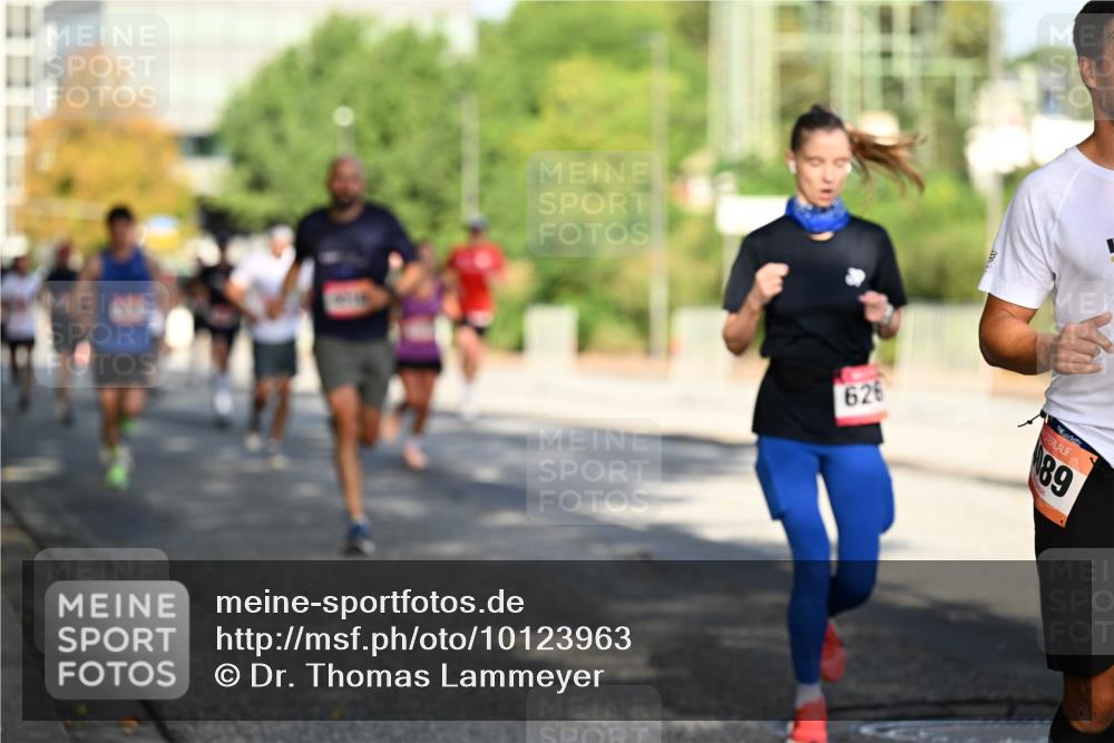 06.09.2026 - CURREX Alsterlauf Dr. Thomas Lammeyer http://msf.ph/oto/10123963 06.09.2026 09:40:37 Laufen 626, 89 meine-sportfotos.de