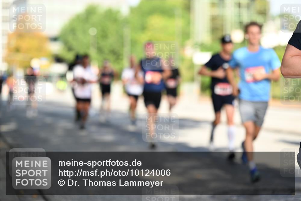 06.09.2026 - CURREX Alsterlauf Dr. Thomas Lammeyer http://msf.ph/oto/10124006 06.09.2026 09:40:43 Laufen  meine-sportfotos.de