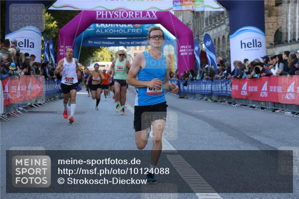06.09.2026 - CURREX Alsterlauf Strokosch-Dieckow http://msf.ph/oto/10124088 06.09.2026 09:42:56 Ziel 2007, 2715, 3110, 3815, 5950, 6140, 6381, 6421 meine-sportfotos.de