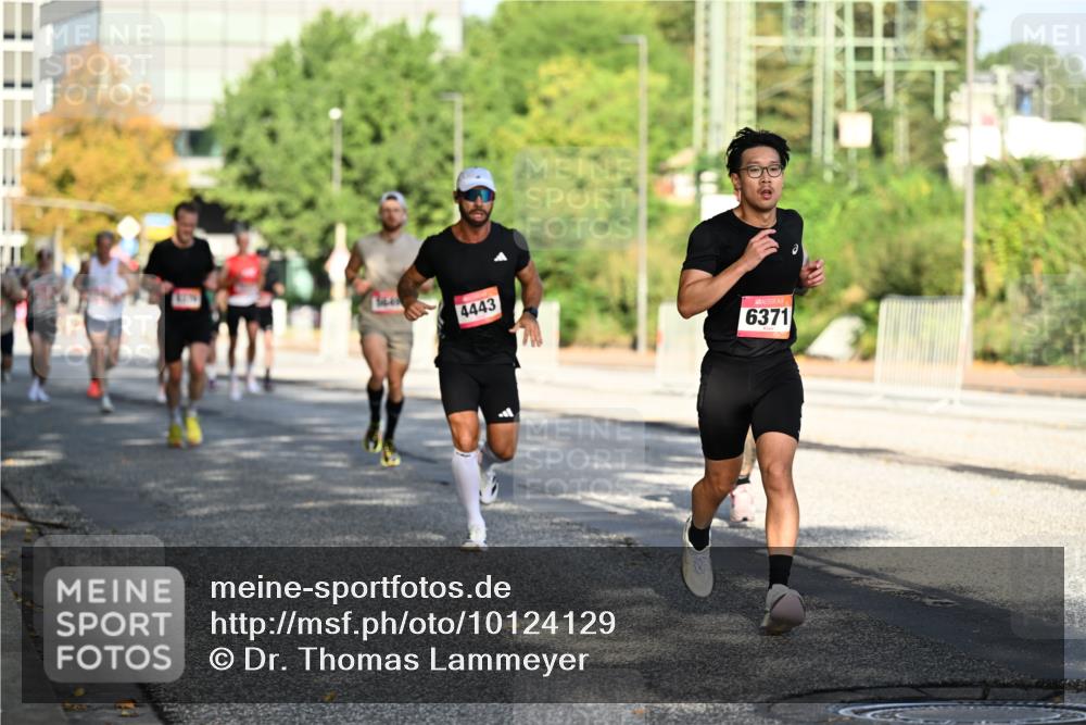 06.09.2026 - CURREX Alsterlauf Dr. Thomas Lammeyer http://msf.ph/oto/10124129 06.09.2026 09:40:54 Laufen 4443, 6371 meine-sportfotos.de