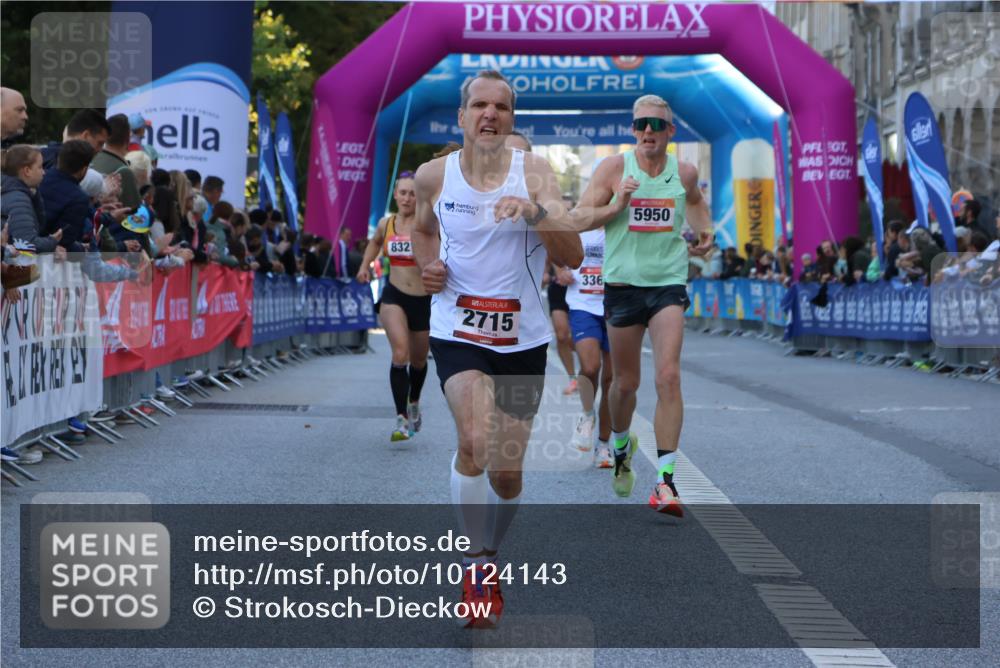 06.09.2026 - CURREX Alsterlauf Strokosch-Dieckow http://msf.ph/oto/10124143 06.09.2026 09:42:59 Ziel 2715, 3361, 5950, 6140, 6421, 8321 meine-sportfotos.de