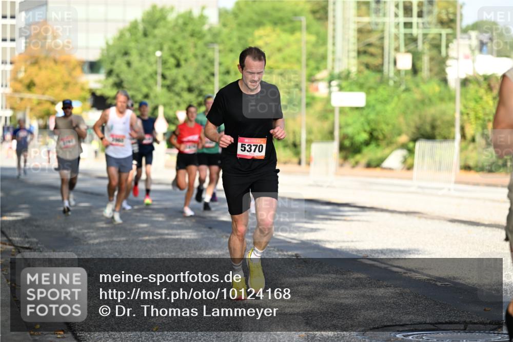 06.09.2026 - CURREX Alsterlauf Dr. Thomas Lammeyer http://msf.ph/oto/10124168 06.09.2026 09:40:58 Laufen 5370 meine-sportfotos.de