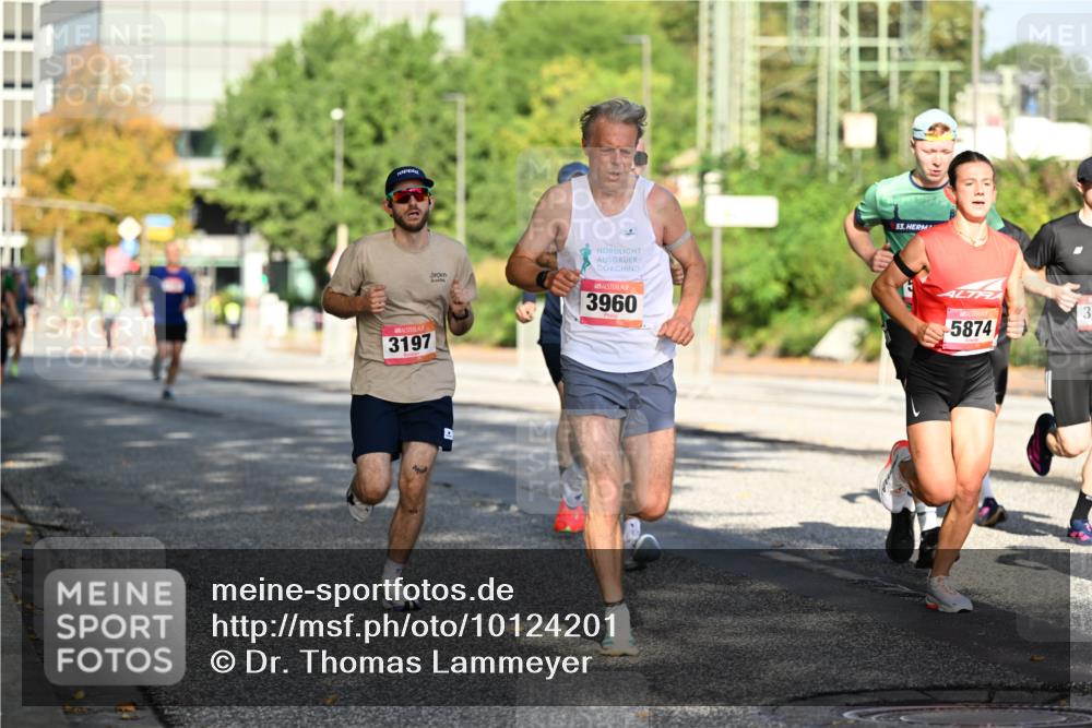 06.09.2026 - CURREX Alsterlauf Dr. Thomas Lammeyer http://msf.ph/oto/10124201 06.09.2026 09:41:02 Laufen 3197, 3960, 53, 5874, 3 meine-sportfotos.de