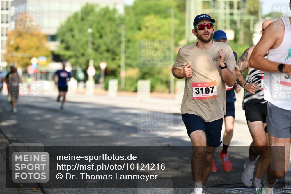 06.09.2026 - CURREX Alsterlauf Dr. Thomas Lammeyer http://msf.ph/oto/10124216 06.09.2026 09:41:03 Laufen 90, 3197 meine-sportfotos.de