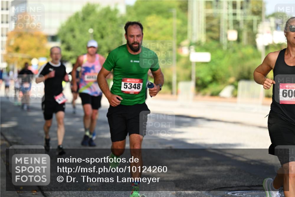 06.09.2026 - CURREX Alsterlauf Dr. Thomas Lammeyer http://msf.ph/oto/10124260 06.09.2026 09:41:11 Laufen 5348, 600 meine-sportfotos.de
