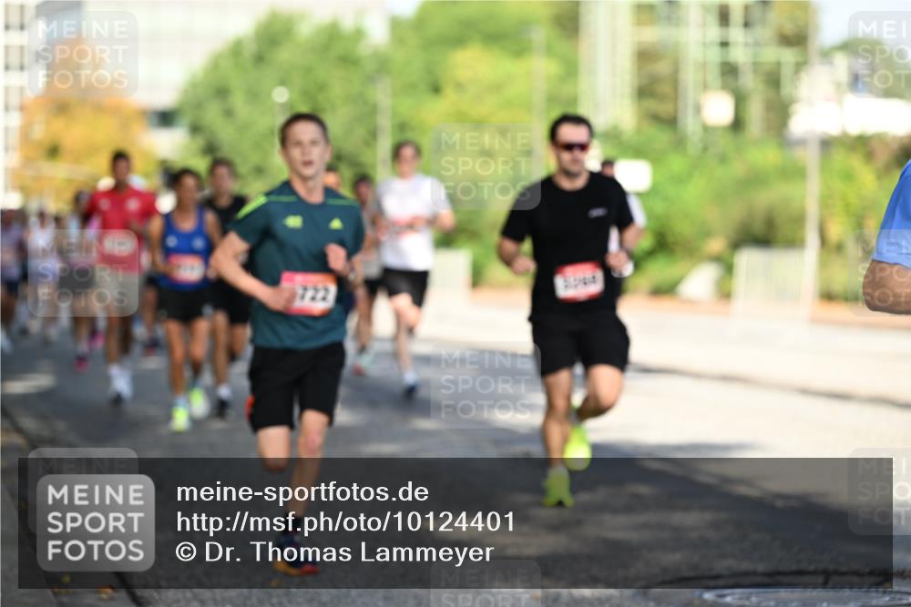 06.09.2026 - CURREX Alsterlauf Dr. Thomas Lammeyer http://msf.ph/oto/10124401 06.09.2026 09:41:25 Laufen  meine-sportfotos.de
