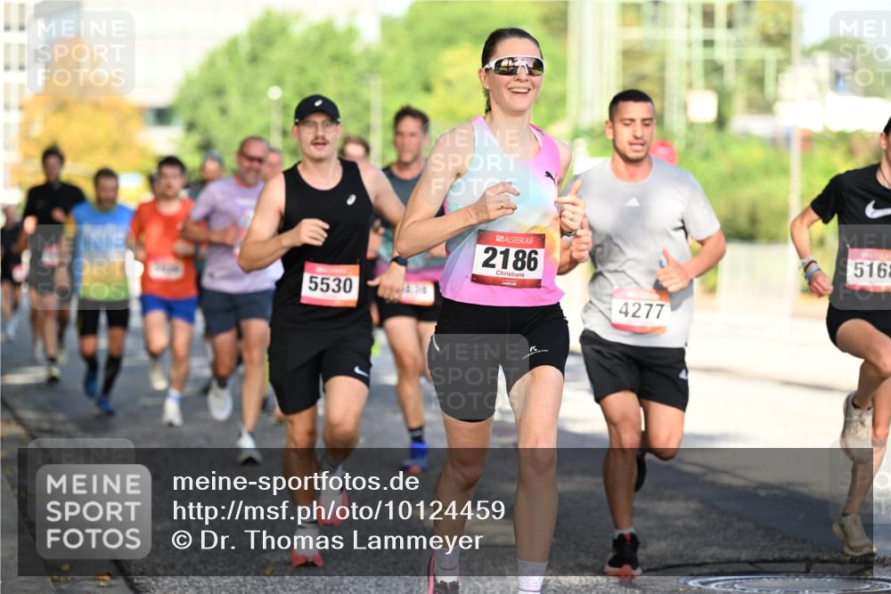 06.09.2026 - CURREX Alsterlauf Dr. Thomas Lammeyer http://msf.ph/oto/10124459 06.09.2026 09:41:32 Laufen 11, 5530, 2186, 4277, 5168 meine-sportfotos.de