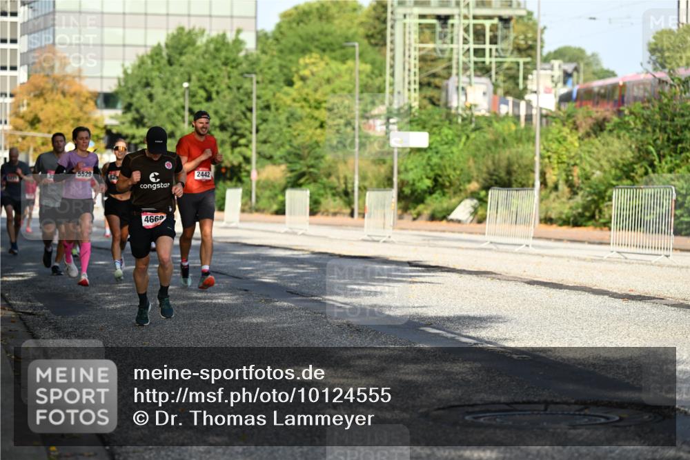 06.09.2026 - CURREX Alsterlauf Dr. Thomas Lammeyer http://msf.ph/oto/10124555 06.09.2026 09:41:47 Laufen 5529, 2442, 4669 meine-sportfotos.de