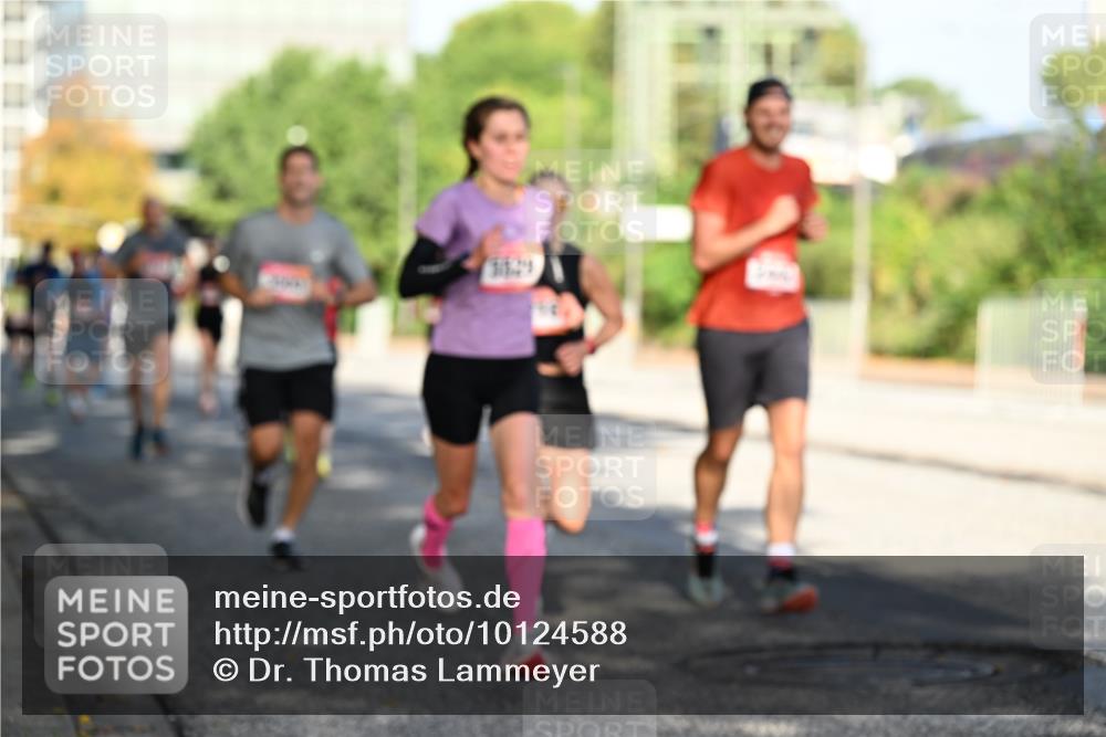 06.09.2026 - CURREX Alsterlauf Dr. Thomas Lammeyer http://msf.ph/oto/10124588 06.09.2026 09:41:51 Laufen  meine-sportfotos.de
