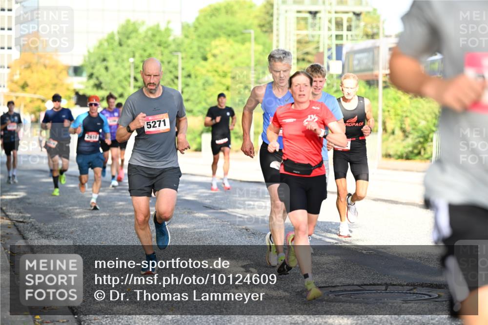 06.09.2026 - CURREX Alsterlauf Dr. Thomas Lammeyer http://msf.ph/oto/10124609 06.09.2026 09:41:54 Laufen 10, 2610, 5271 meine-sportfotos.de