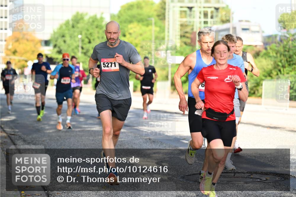 06.09.2026 - CURREX Alsterlauf Dr. Thomas Lammeyer http://msf.ph/oto/10124616 06.09.2026 09:41:54 Laufen 5271, 6, 1182 meine-sportfotos.de