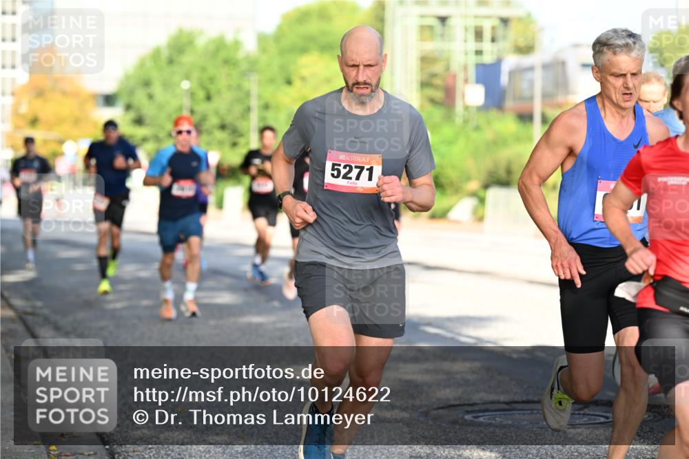 06.09.2026 - CURREX Alsterlauf Dr. Thomas Lammeyer http://msf.ph/oto/10124622 06.09.2026 09:41:55 Laufen 5271 meine-sportfotos.de