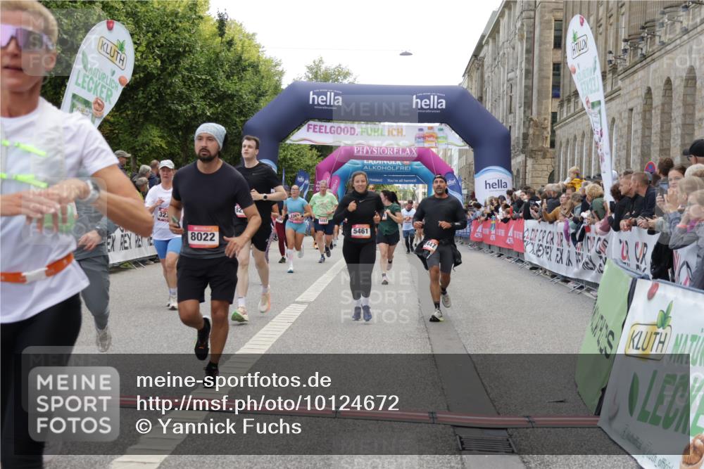 06.09.2026 - CURREX Alsterlauf Yannick Fuchs http://msf.ph/oto/10124672 06.09.2026 10:03:29 Ziel 2280, 2323, 2334, 2447, 2522, 2740, 2741, 2820, 3227, 3252, 3367, 3625, 3874, 4777, 5330, 5360, 5408, 5461, 5651, 6290, 6345, 6355, 8022, 8150, 8279 meine-sportfotos.de