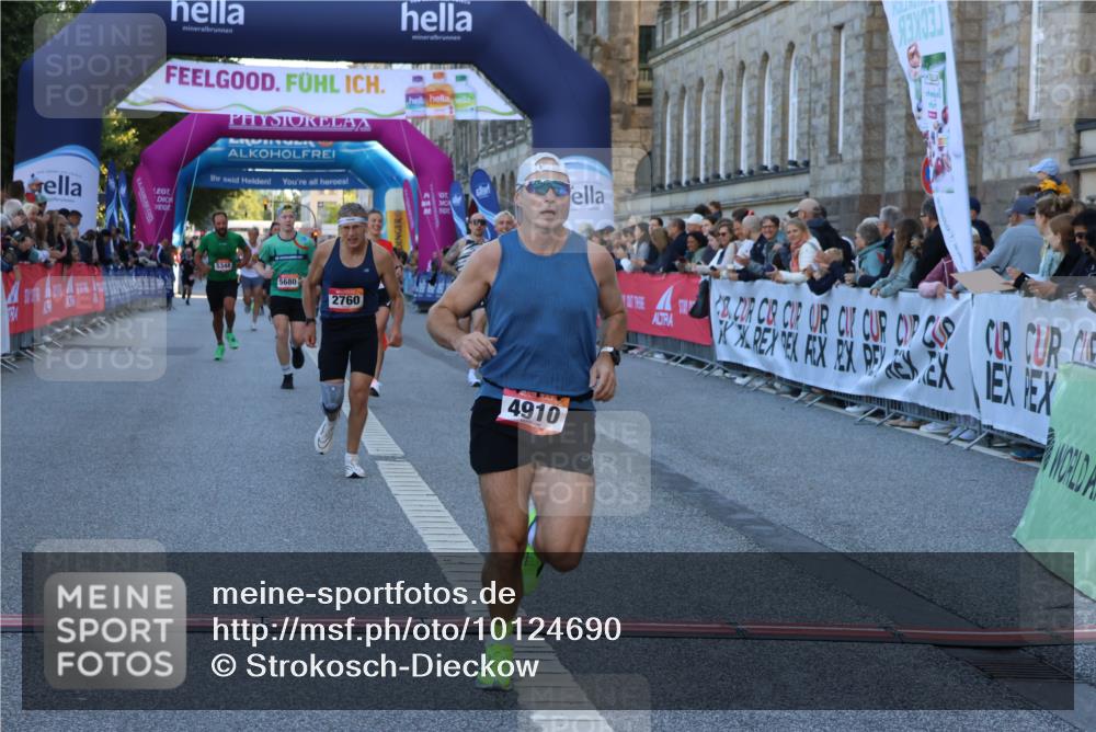 06.09.2026 - CURREX Alsterlauf Strokosch-Dieckow http://msf.ph/oto/10124690 06.09.2026 09:43:46 Ziel 2166, 2245, 2398, 2760, 3197, 3646, 3715, 4910, 5348, 5680, 5873, 5874, 6371, 8036 meine-sportfotos.de