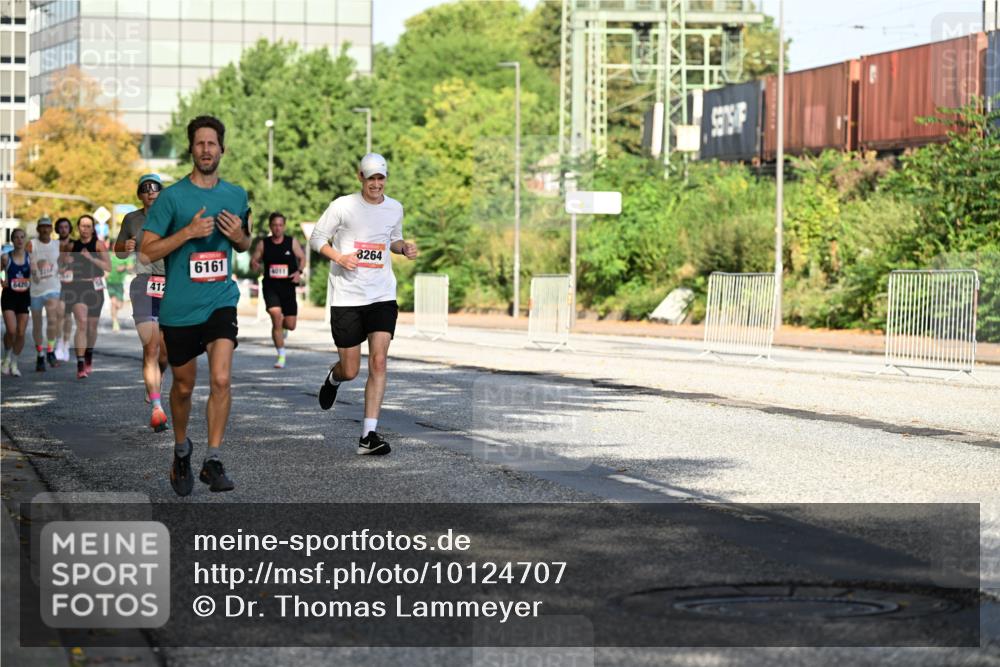 06.09.2026 - CURREX Alsterlauf Dr. Thomas Lammeyer http://msf.ph/oto/10124707 06.09.2026 09:42:04 Laufen 6420, 412, 6161, 8264, 4011 meine-sportfotos.de