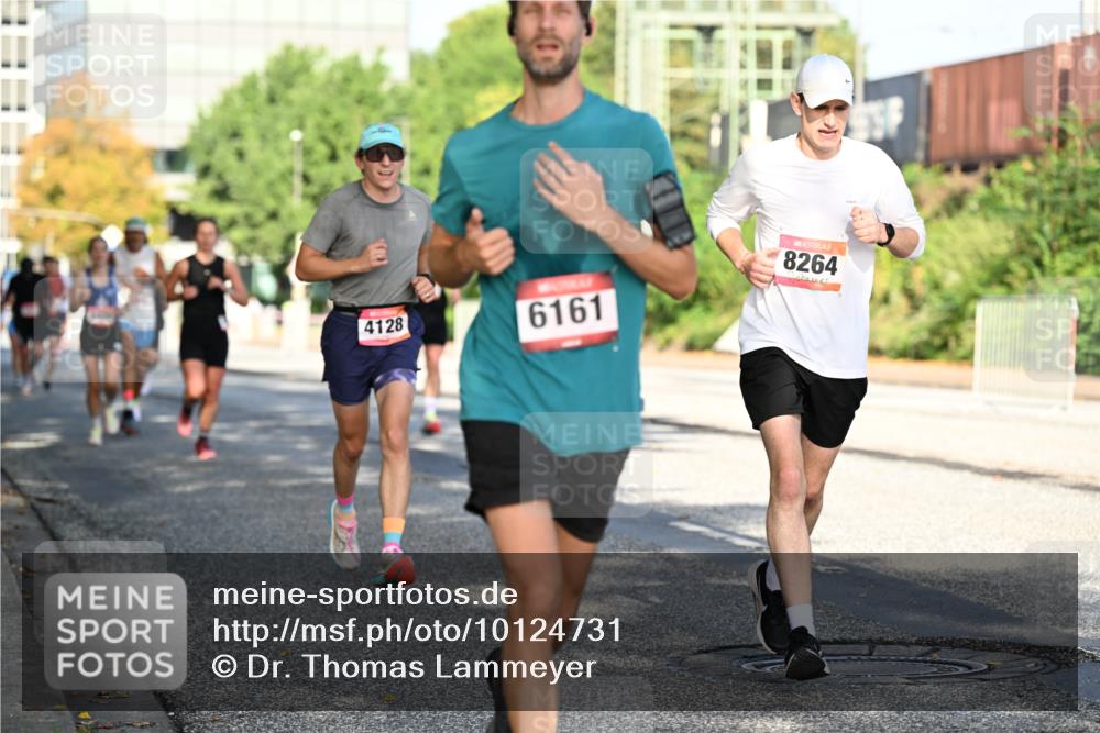 06.09.2026 - CURREX Alsterlauf Dr. Thomas Lammeyer http://msf.ph/oto/10124731 06.09.2026 09:42:06 Laufen 4128, 6161, 8264 meine-sportfotos.de