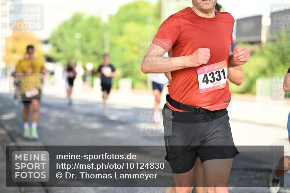 06.09.2026 - CURREX Alsterlauf Dr. Thomas Lammeyer http://msf.ph/oto/10124830 06.09.2026 09:42:18 Laufen 4331 meine-sportfotos.de