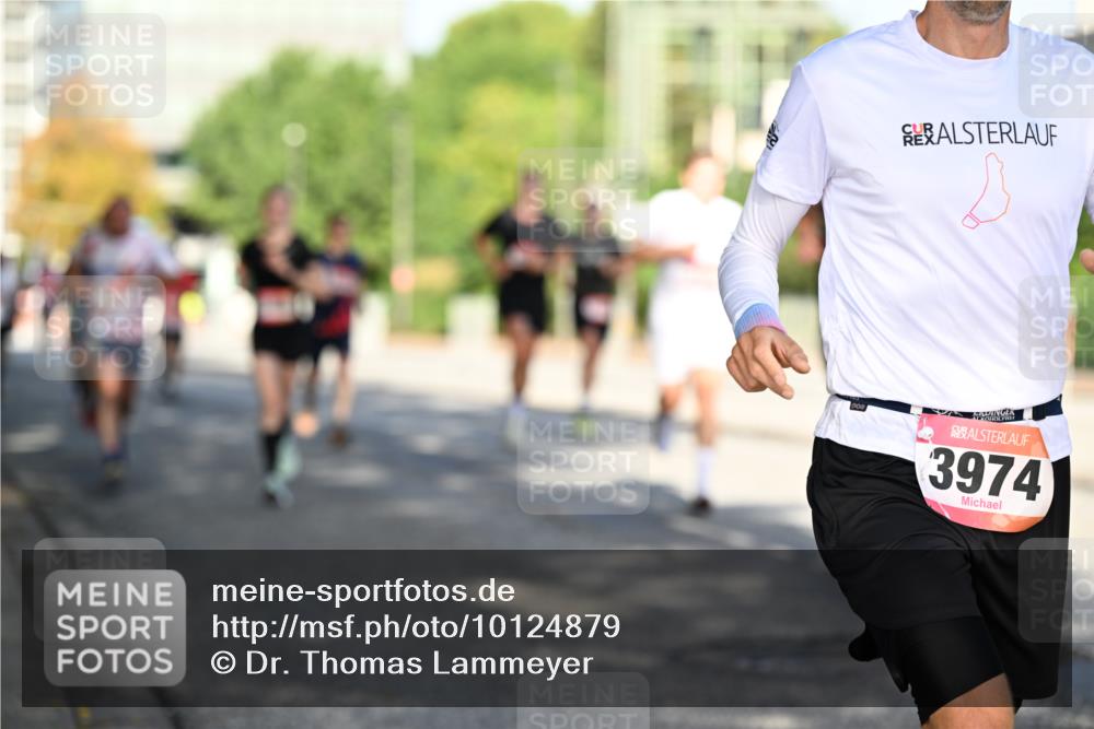 06.09.2026 - CURREX Alsterlauf Dr. Thomas Lammeyer http://msf.ph/oto/10124879 06.09.2026 09:42:24 Laufen 3974 meine-sportfotos.de
