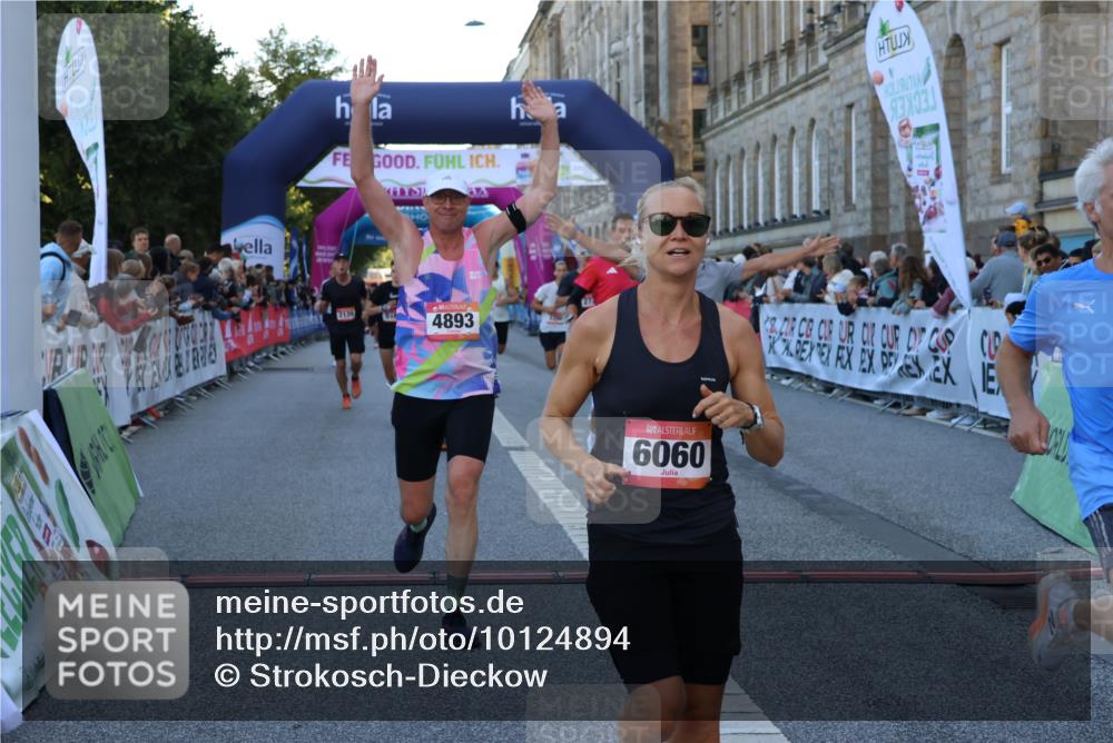 06.09.2026 - CURREX Alsterlauf Strokosch-Dieckow http://msf.ph/oto/10124894 06.09.2026 09:44:05 Ziel 2139, 2250, 2723, 3269, 3702, 3905, 3994, 4157, 4277, 4893, 5062, 5168, 5402, 5606, 6060, 6102 meine-sportfotos.de