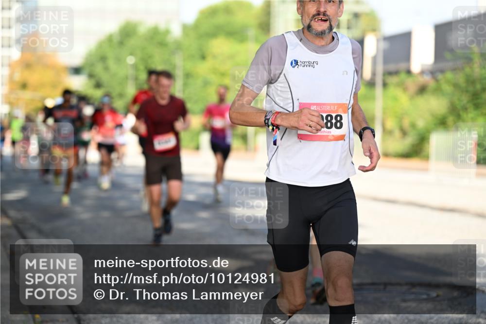 06.09.2026 - CURREX Alsterlauf Dr. Thomas Lammeyer http://msf.ph/oto/10124981 06.09.2026 09:42:34 Laufen 88 meine-sportfotos.de